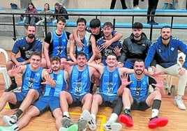 Equipo de la Atlética en Primera Nacional masculina.