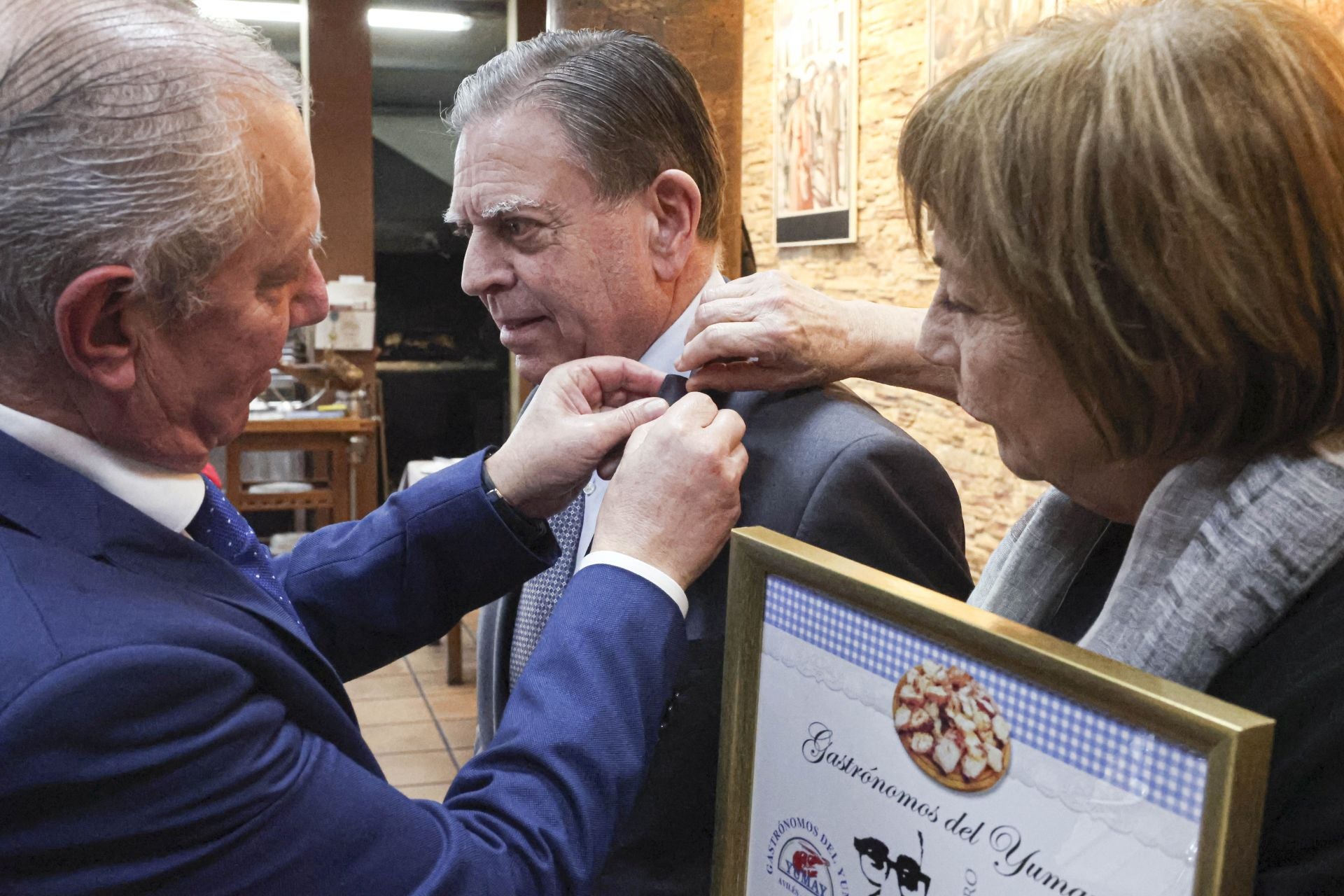 Entrega de los premios &#039;Comensales de Honra Álvaro Cunqueiro&#039; de los Gastrónomos del Yumay