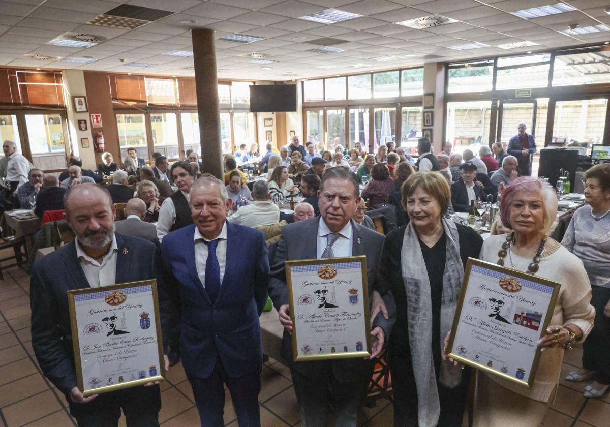 Entrega de los premios &#039;Comensales de Honra Álvaro Cunqueiro&#039; de los Gastrónomos del Yumay