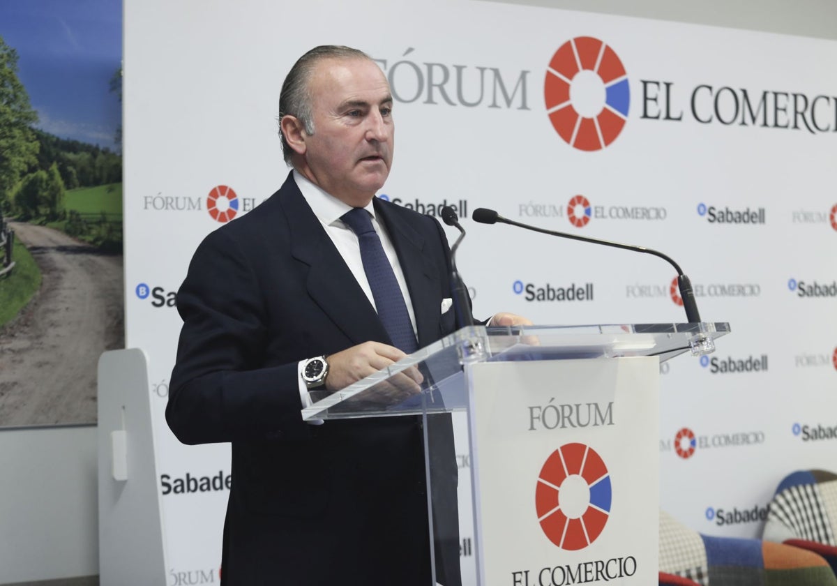 Pablo Junceda, director general de Sabadell Herrero, durante un fórum de EL COMERCIO.