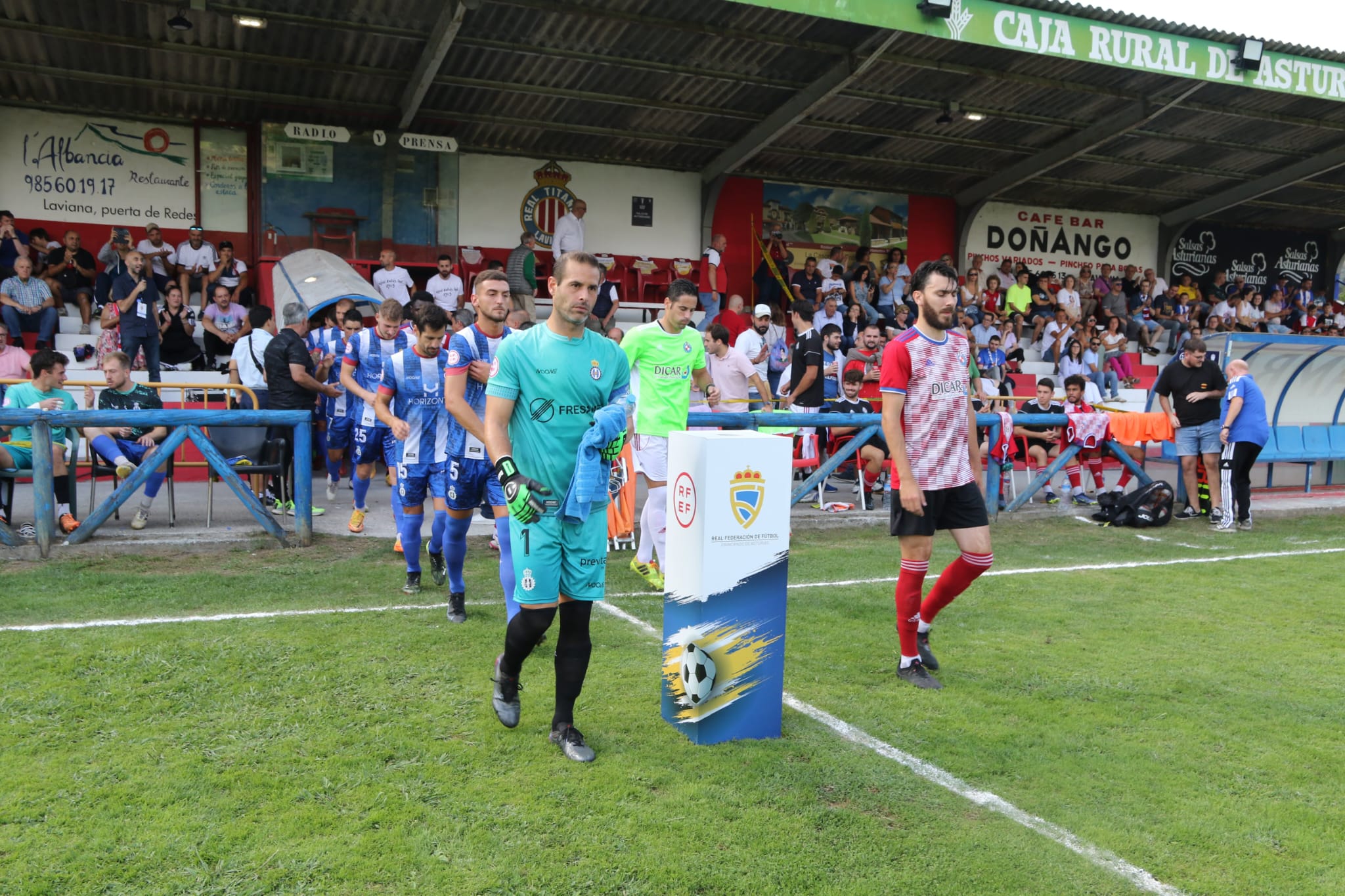 A la derecha, como capitán del Llanera en la final de la Copa Federación frente al Real Avilés.