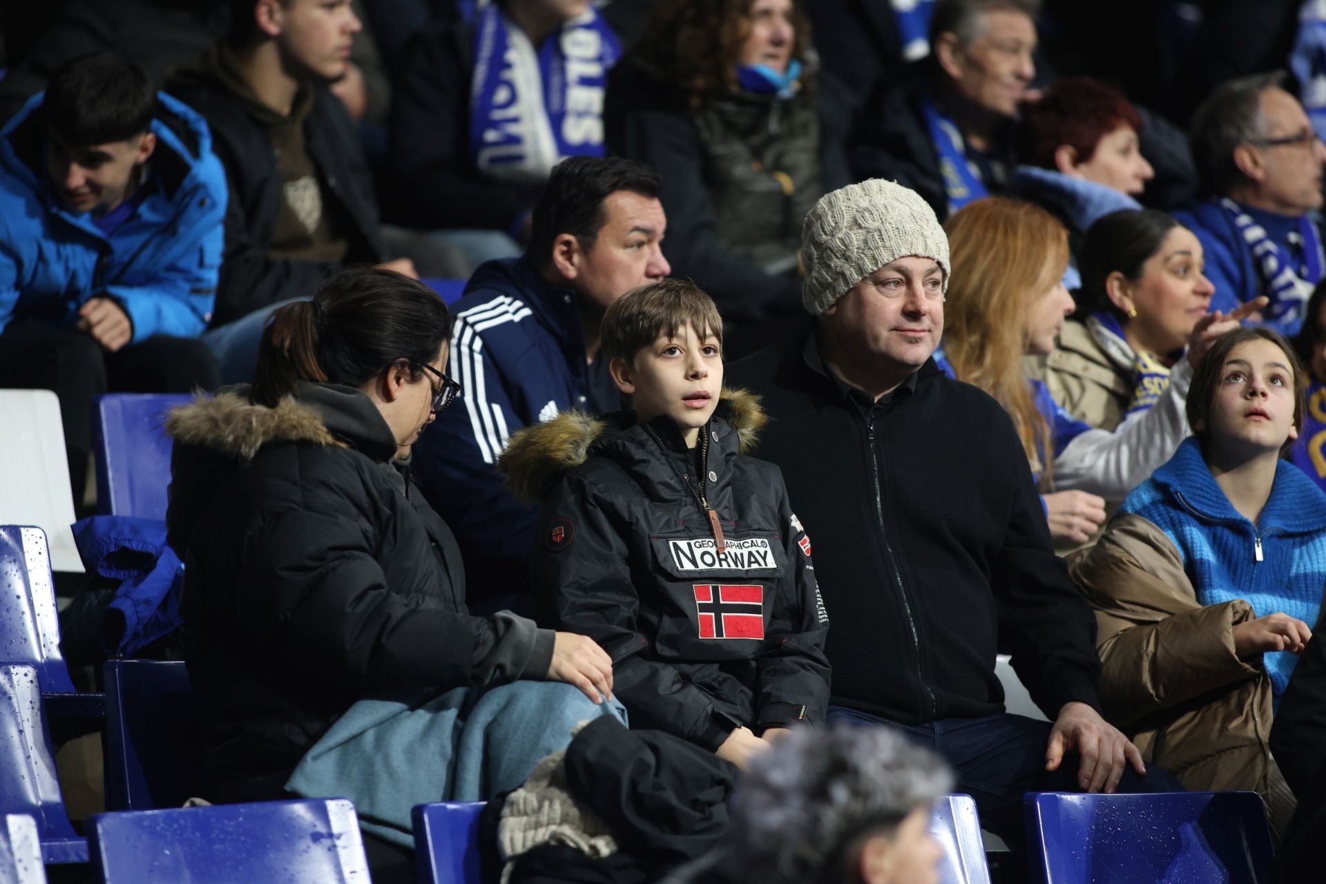 ¿Estuviste en el Real Oviedo - Eldense? ¡Búscate!