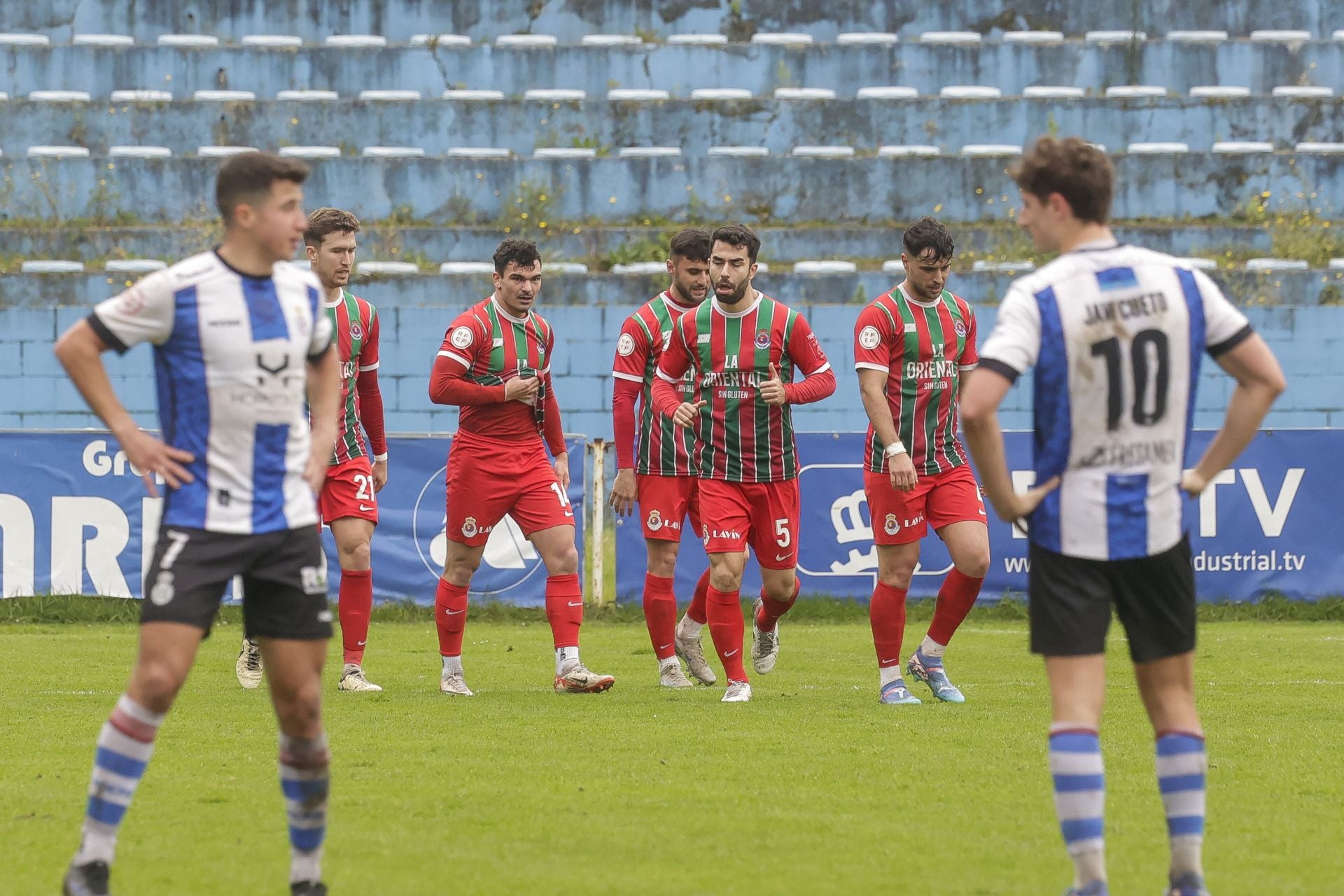 Las mejores imágenes del Real Avilés (2-2) Gimnástica