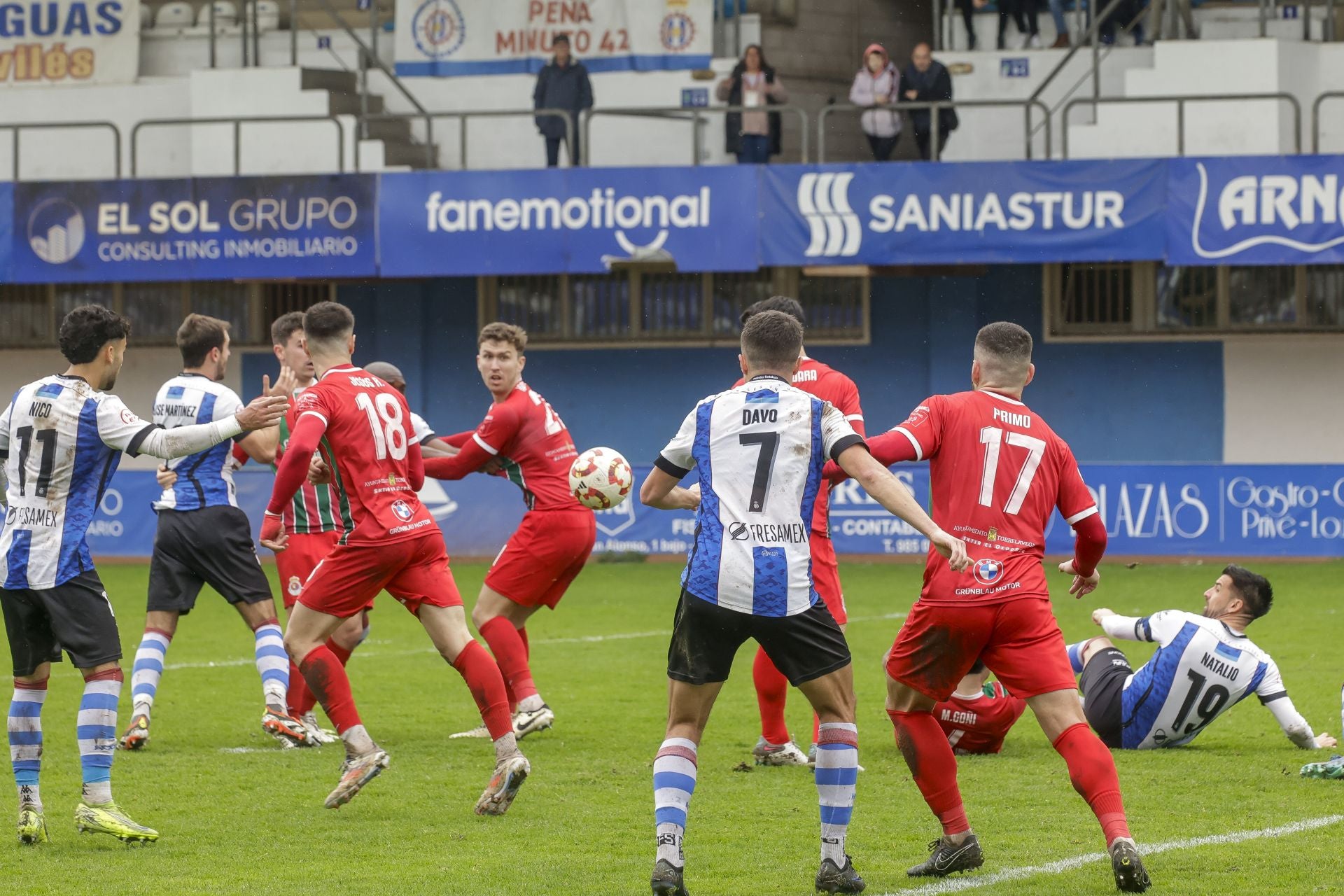 Las mejores imágenes del Real Avilés (2-2) Gimnástica