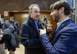 José Manuel del Pino y Andrés Ruiz, en el congreso del PP de Gijón del pasado 8 de febrero.