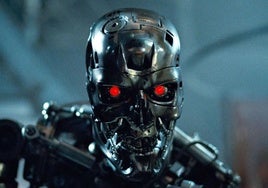 Skynet toma conciencia de sí misma en la película 'Terminator' protagonizada por Arnold Schwarzenegger.