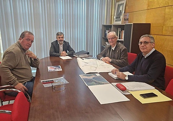 Alejandro Calvo, José Manuel Lozano y Manuel Calvo.