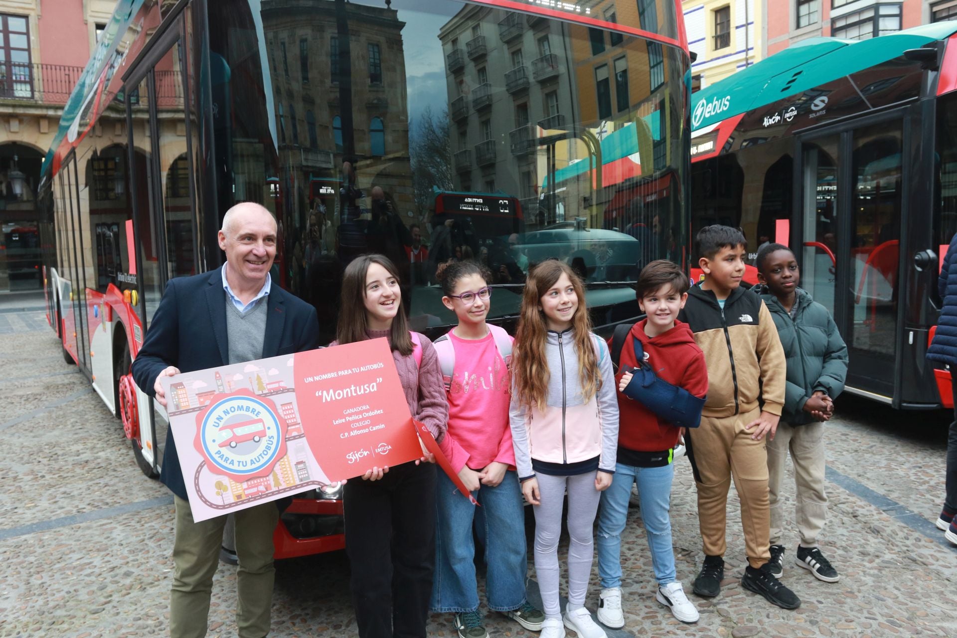 Gijón estrena autobuses: más seguros y eléctricos
