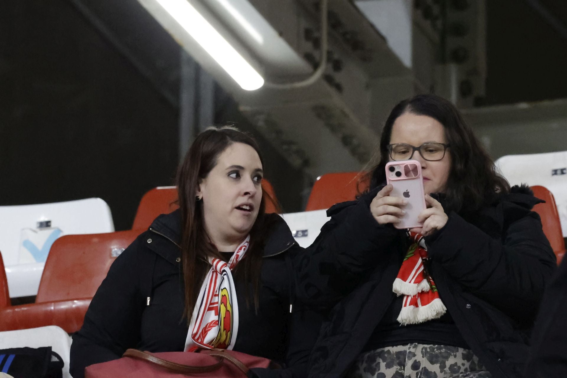 ¿Estuviste en el Sporting de Gijón - Almería? ¡Búscate!