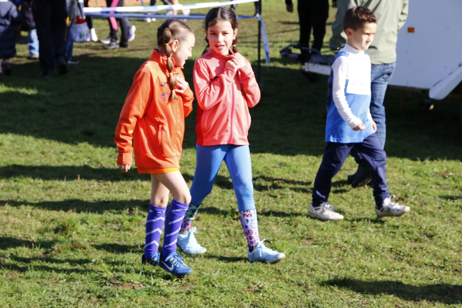 Más de 1.300 niños de toda Asturias corren en Laviana