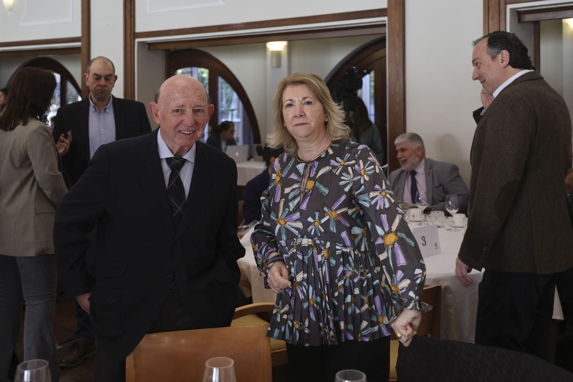 Así fue el encuentro de Adrián Barbón con EL COMERCIO