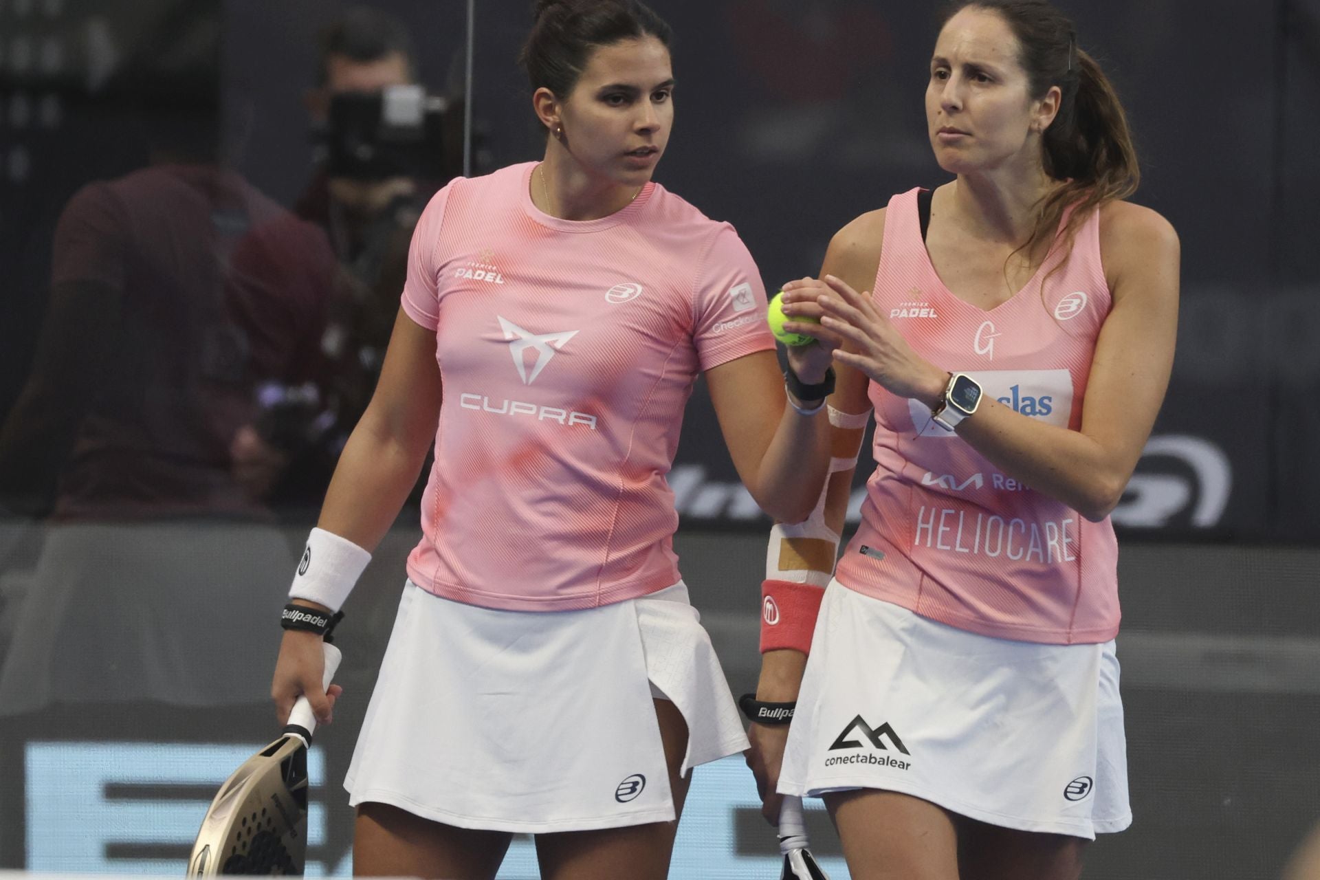 ¿Estuviste en la final femenina del Gijón Premier Padel? ¡Búscate en las fotos!