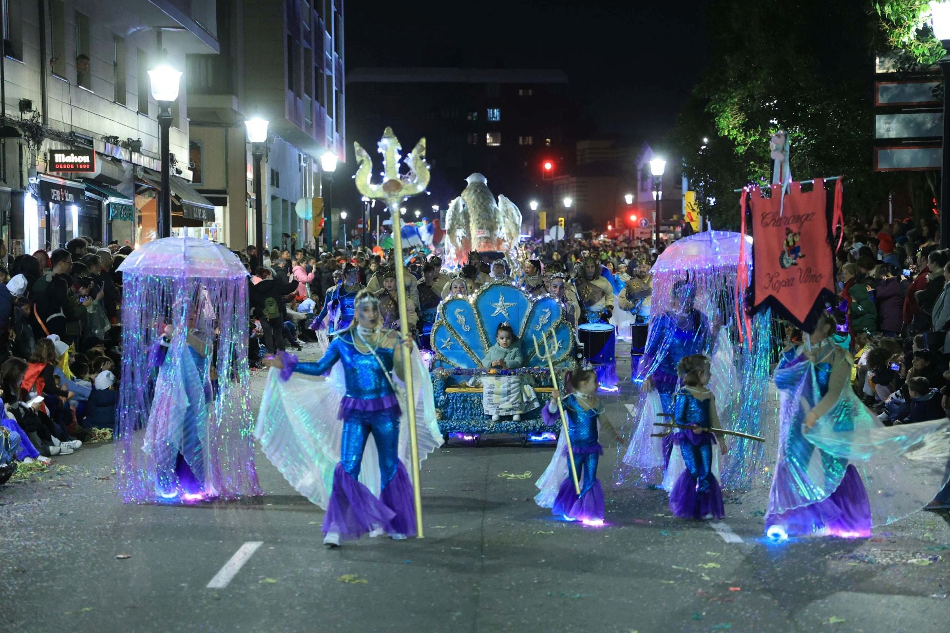 Las mejores imágenes del desfile del Antroxu de Gijón (I)