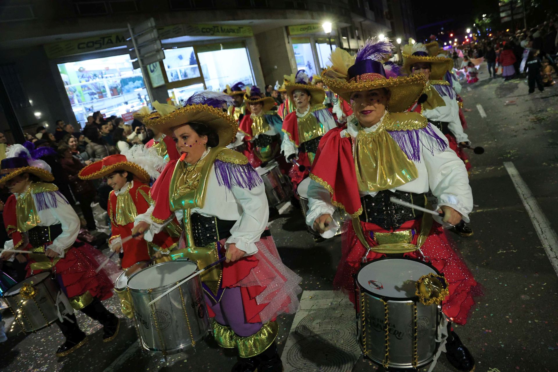 Las mejores imágenes del desfile del Antroxu de Gijón (II)