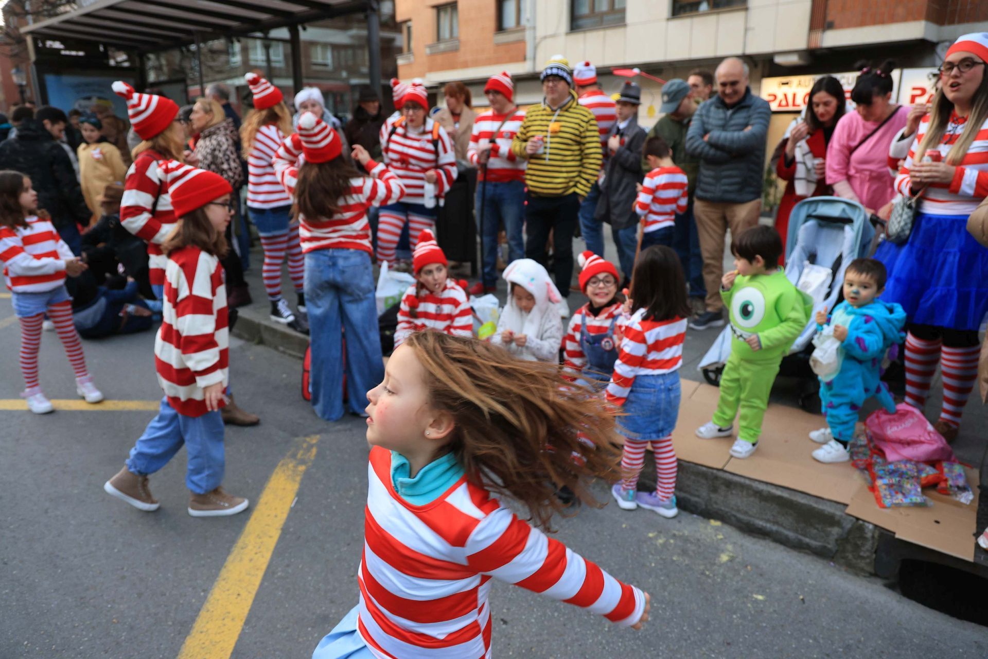 Las mejores imágenes del desfile del Antroxu de Gijón (I)