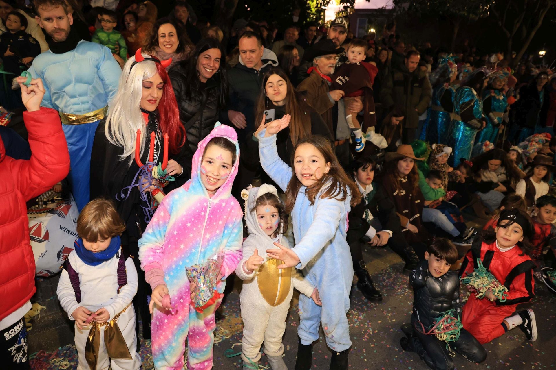 Las mejores imágenes del desfile del Antroxu de Gijón (II)