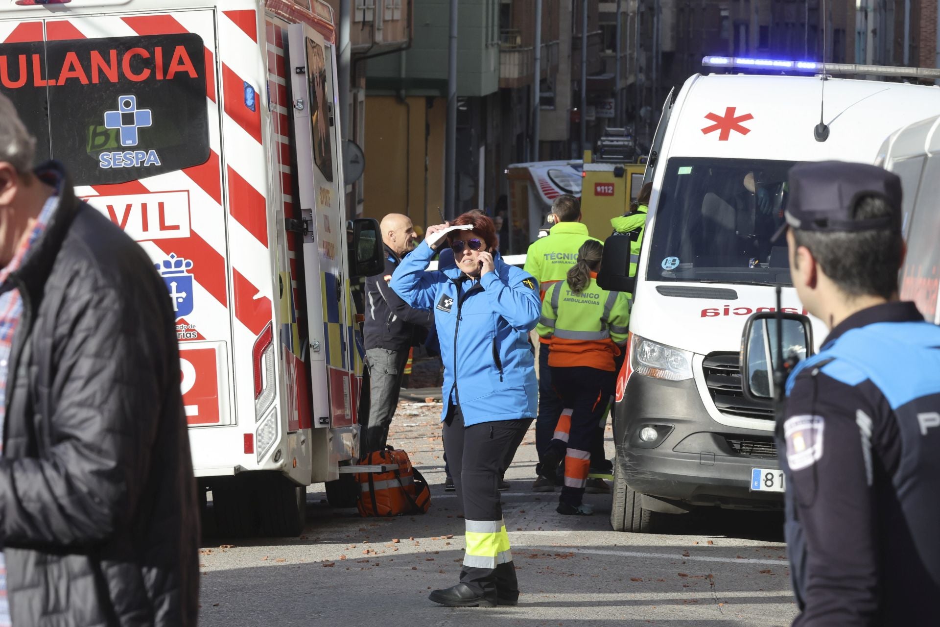 Las imágenes de la explosión de gas en Mieres que ha derrumbado un edificio