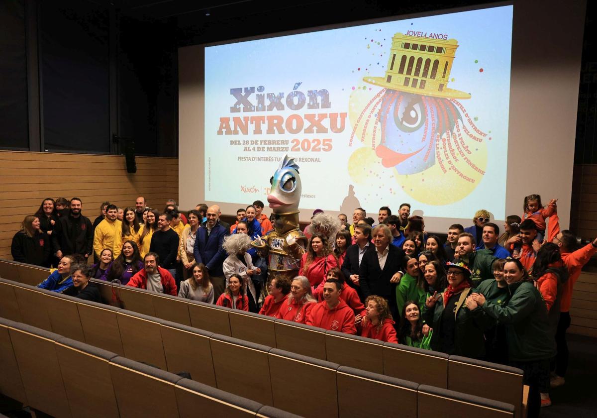 ¿Cuál es tu charanga favorita del carnaval de Gijón? Participa y podrás llevarte un premio