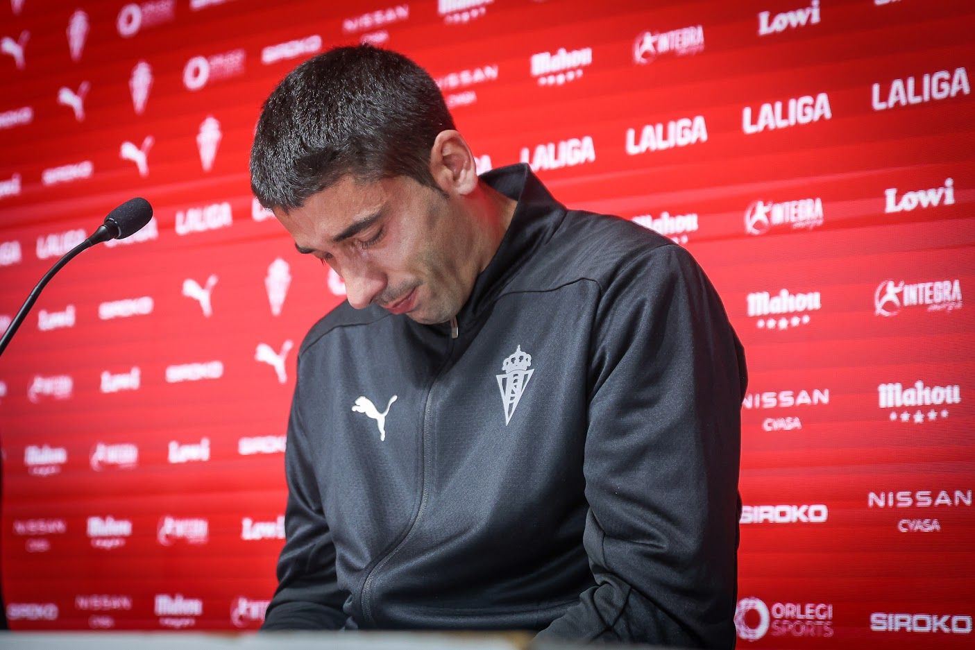 Cote deja el fútbol: así ha sido el emotivo anuncio