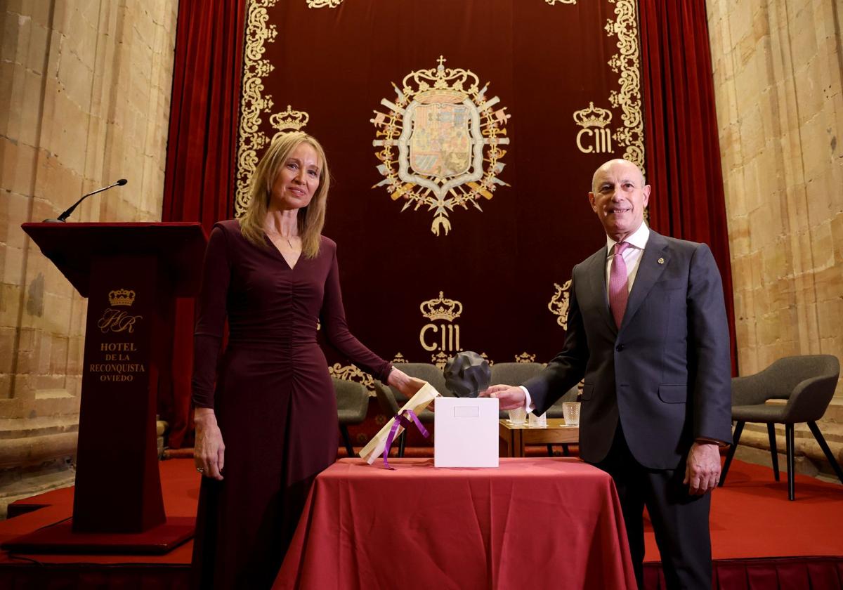 Loreto Ordóñez, consejera delegada de Engie España, recibió este jueves en Oviedo el premio Santa Bárbara a la Ingeniera del Año 2024.