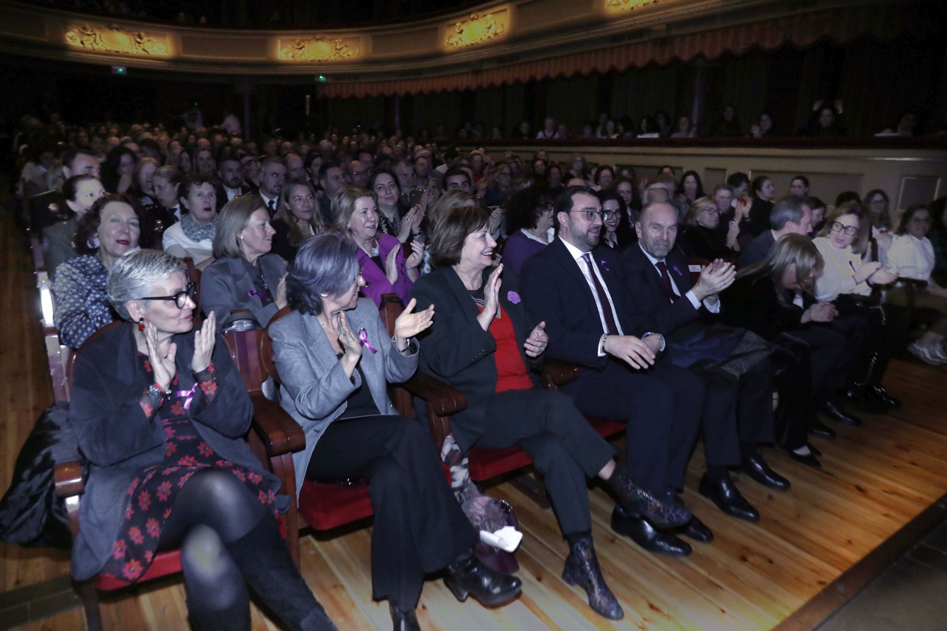 En imágenes: el acto institucional del 8M en Asturias