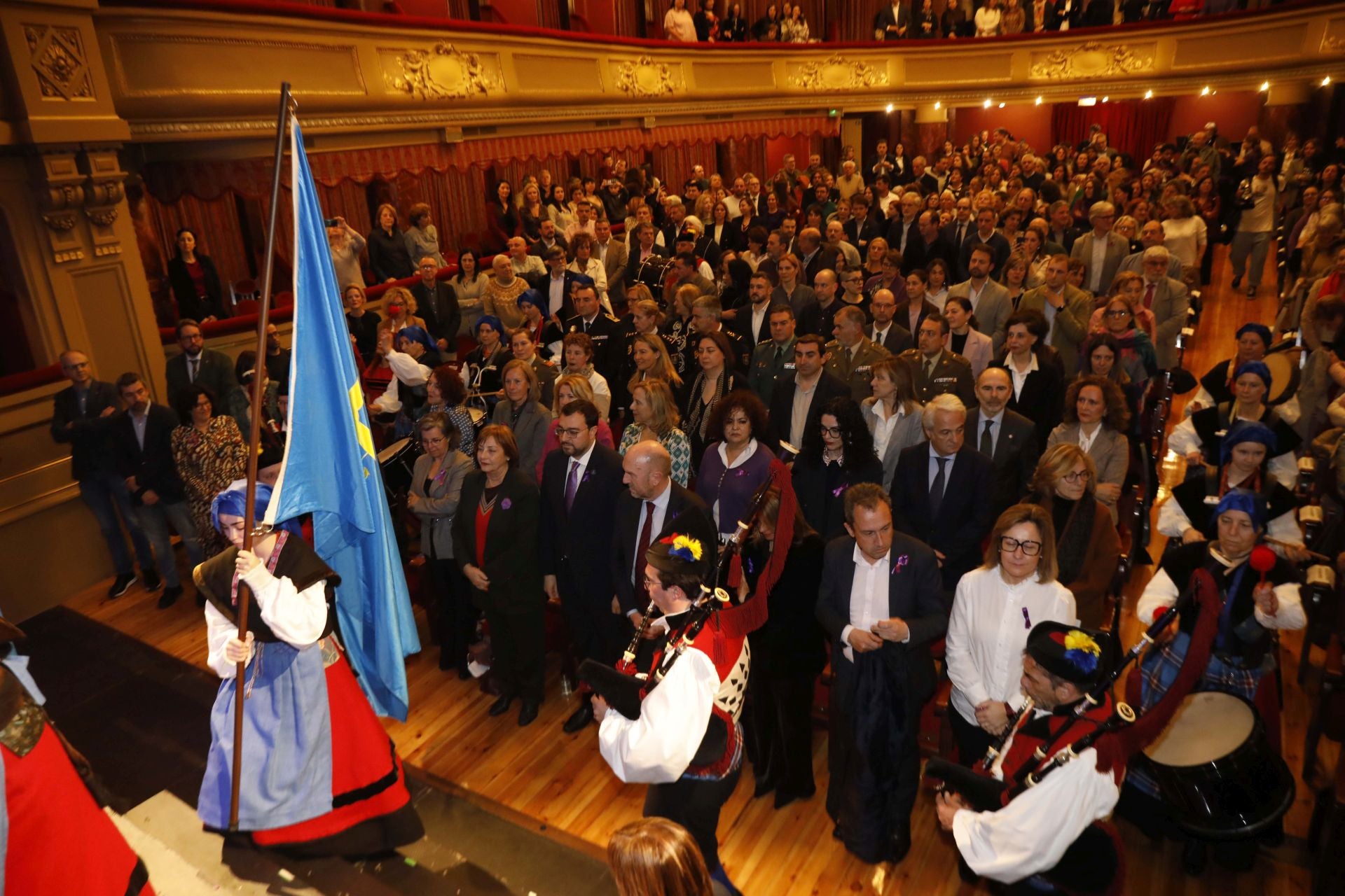 En imágenes: el acto institucional del 8M en Asturias