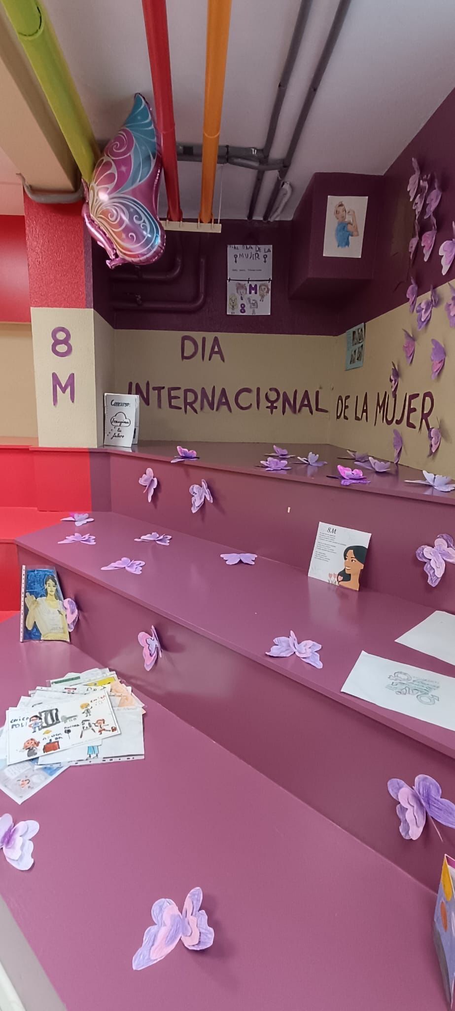 Los colegios de Gijón se vuelcan con el 8M