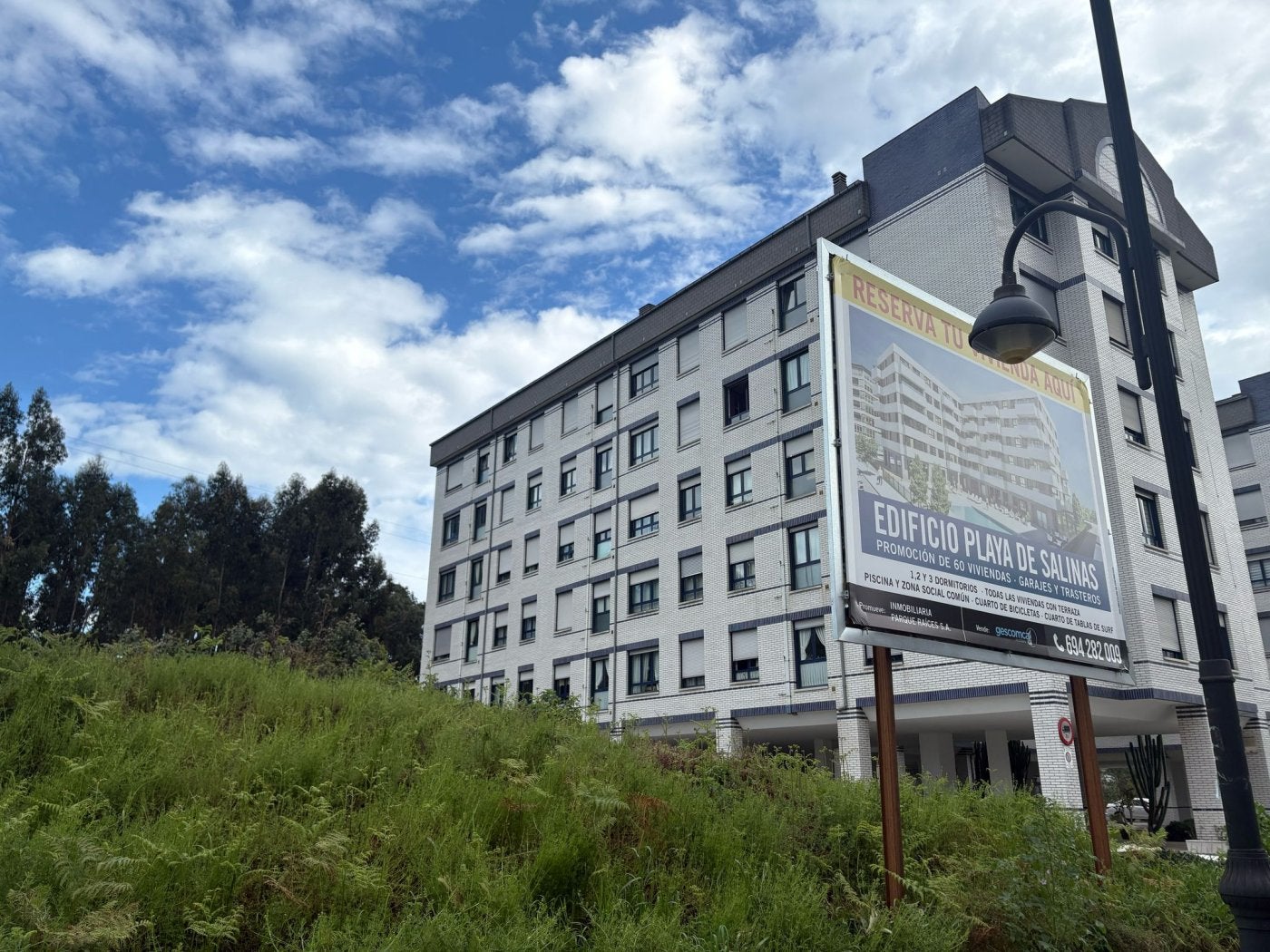 El solar en el que se construirá uno de los dos nuevos edificios de Raíces.