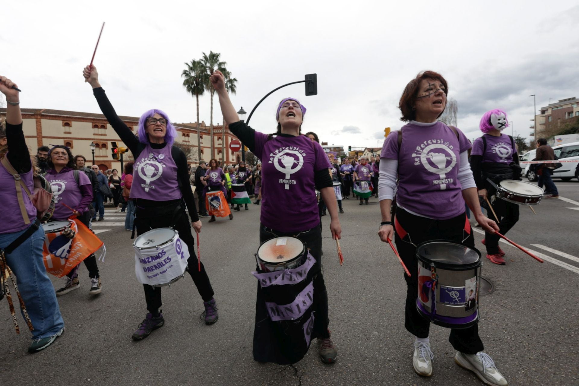 Asturias «respira lucha»: las fotos de la manifestación del 8M en Gijón