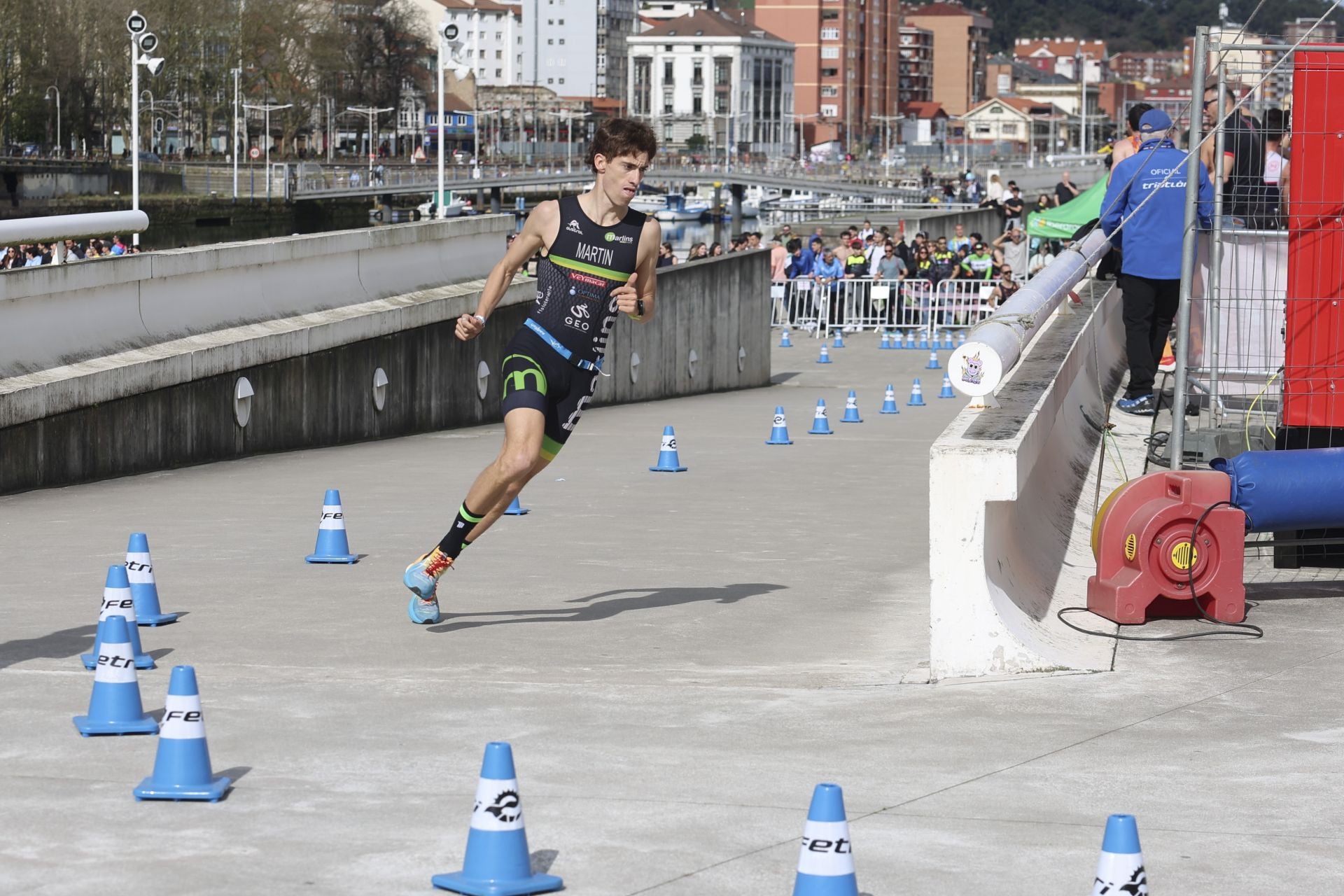 Avilés vibra con el Duatlón: las mejores fotos