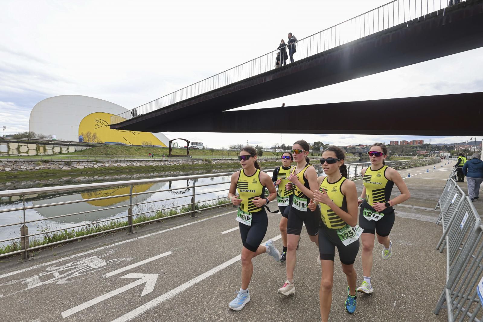 Avilés vibra con el Duatlón: las mejores fotos