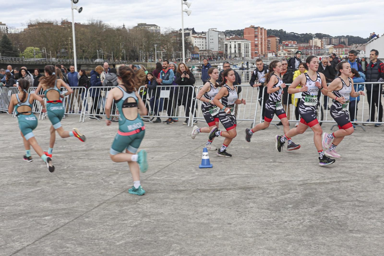 Avilés vibra con el Duatlón: las mejores fotos