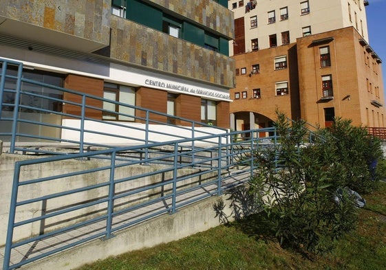 El edificio de Servicios Sociales, en la calle Rey Pelayo.