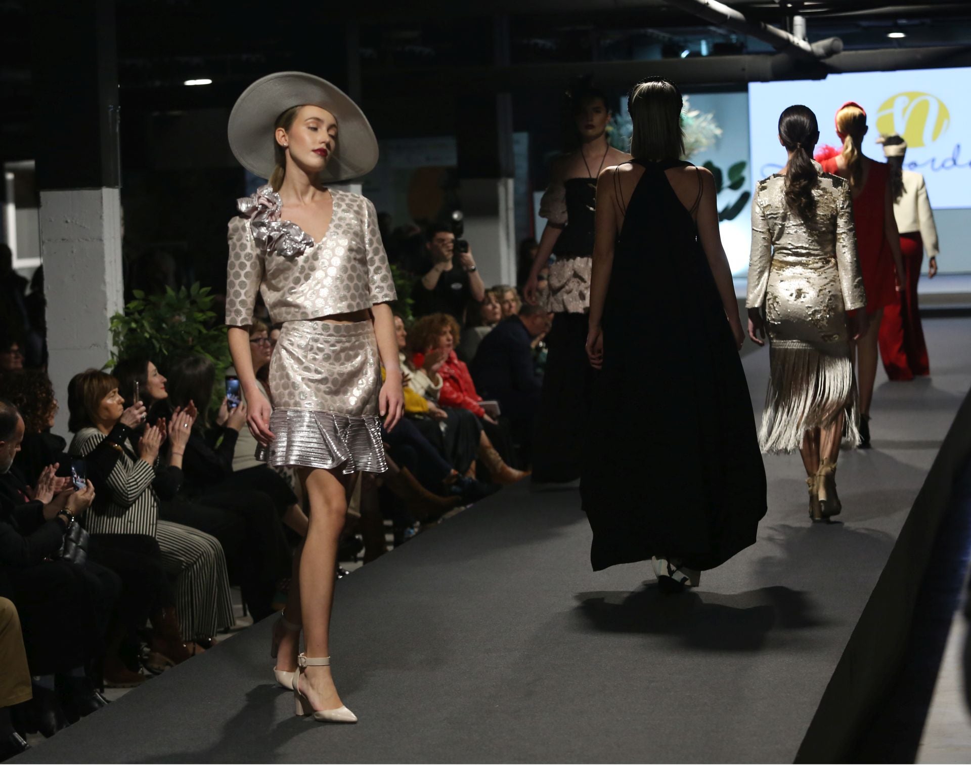 II edición del desfile Laurita Laureada