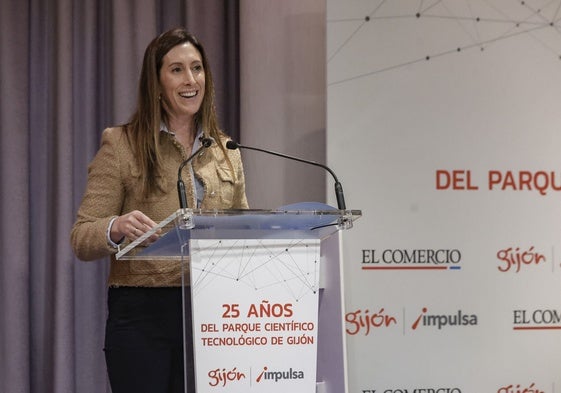 Ángela Pumariega, en la jornada organizada por EL COMERCIO con motivo del 25 aniversario del Parque Científico de Gijón.