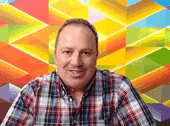 Javier Victorero, artista plástico, felicita a EL COMERCIO