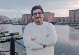 Jaime Peláez, en Liverpool, una de las ciudades que ha podido visitar gracias a su estancia en Irlanda.