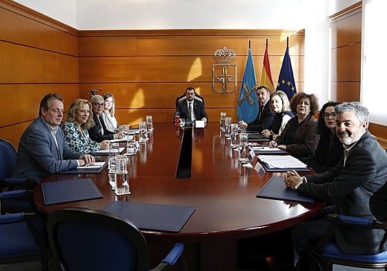 Reunión del Consejo de Gobierno este lunes.