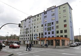 Los tres edificios de Villalegre que serán rehabilitados.