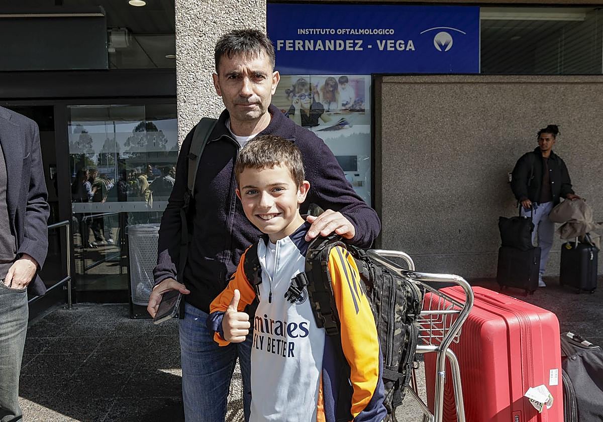 Las primeras imágenes de Asier Garitano a su llegada a Asturias