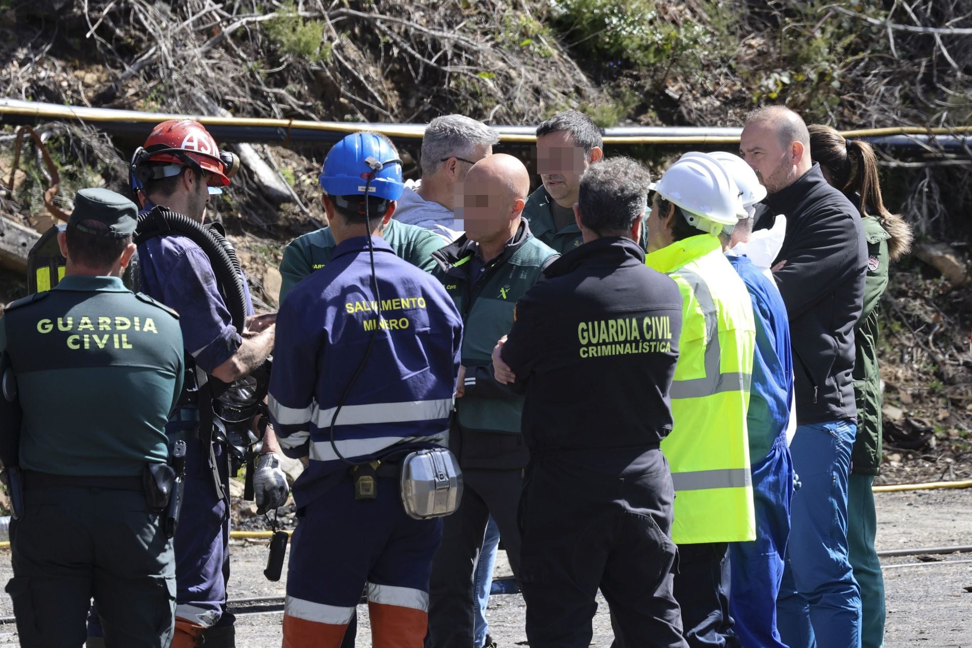 Las imágenes de la inspección de la Guardia Civil en la mina de Cerredo