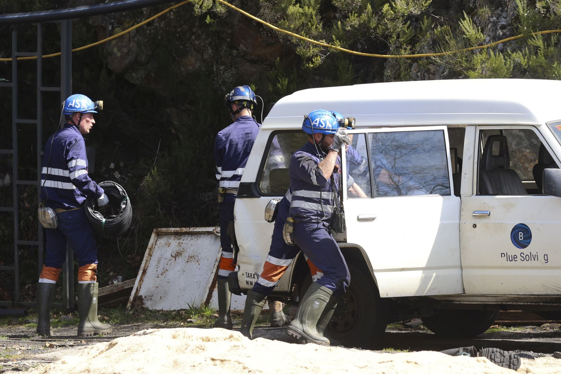 Las imágenes de la inspección de la Guardia Civil en la mina de Cerredo