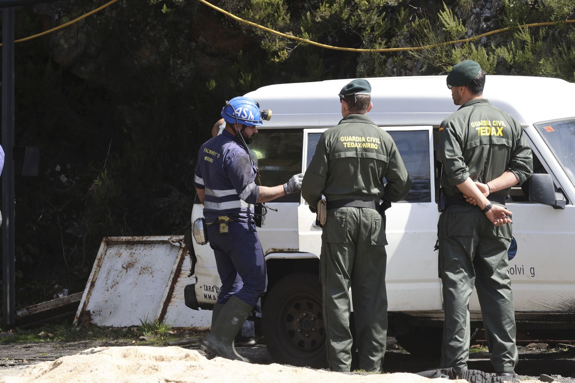 Las imágenes de la inspección de la Guardia Civil en la mina de Cerredo