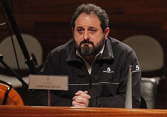 Jesús Pallarés, durante una comparecencia en la Junta General.