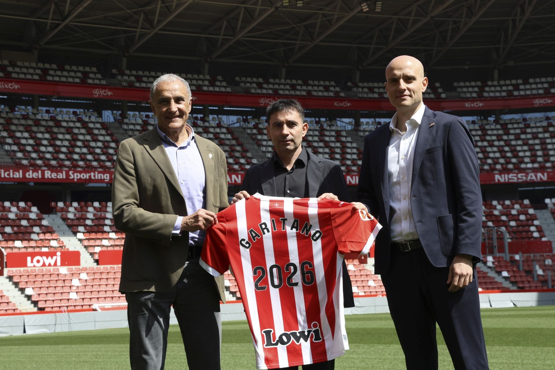 Fotos: Presentación de Asier Garitano como nuevo entrenador del Sporting