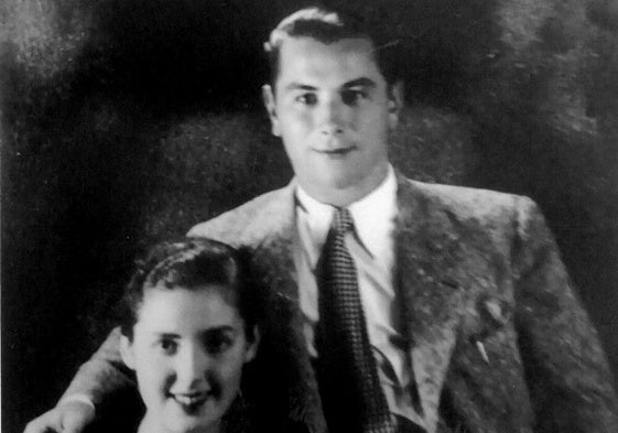 Elena Olano, con su esposo José María Fernández 'El Ponticu'.