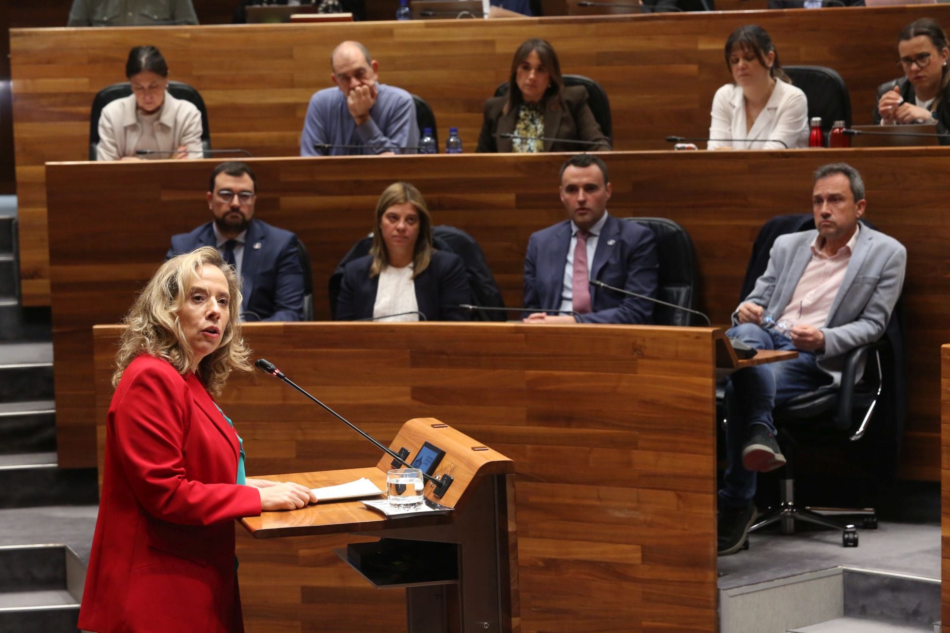 Las imágenes del Pleno que acabó con la dimisión de Belarmina Díaz