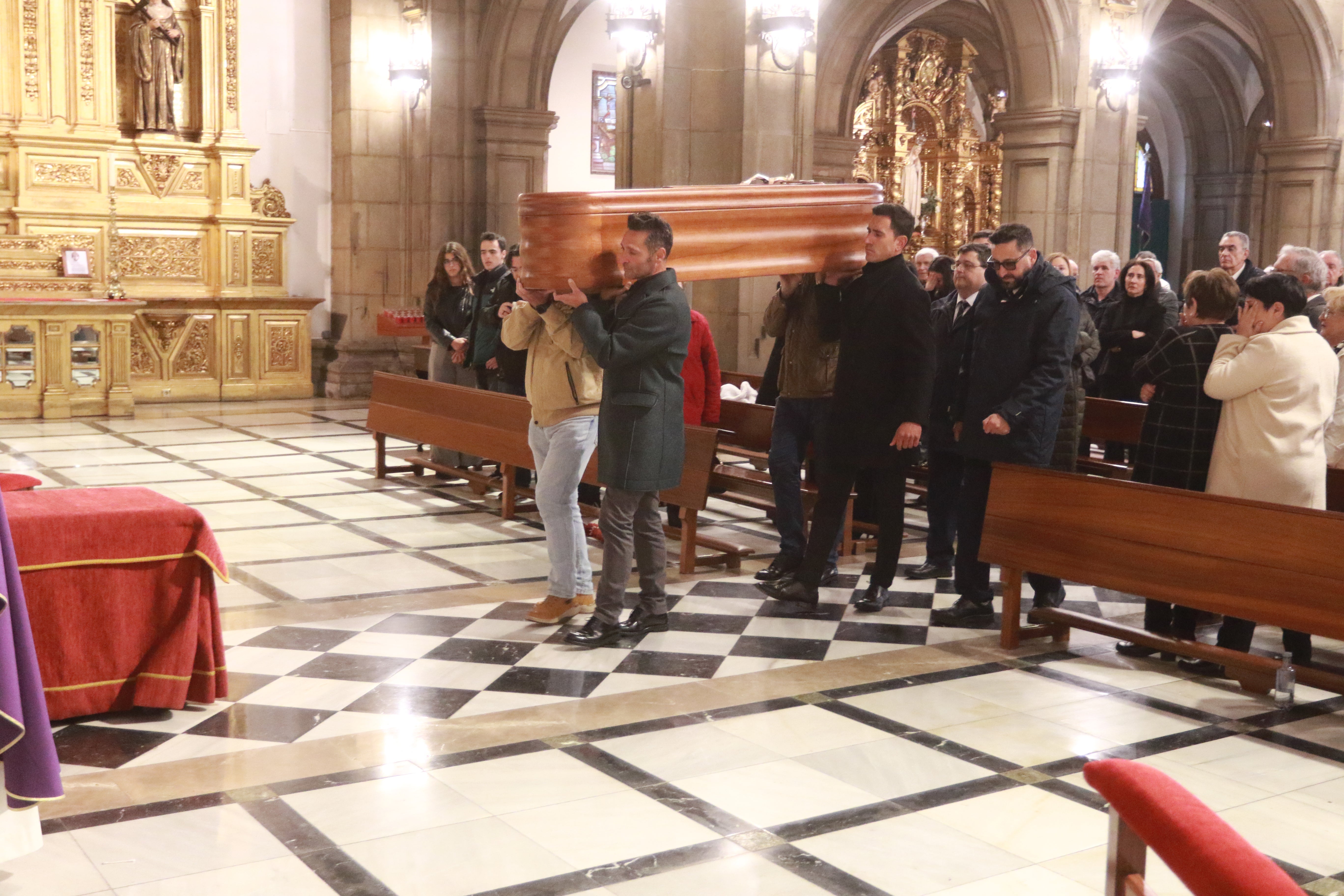 Emotiva despedida en Gijón al sportinguista Abel