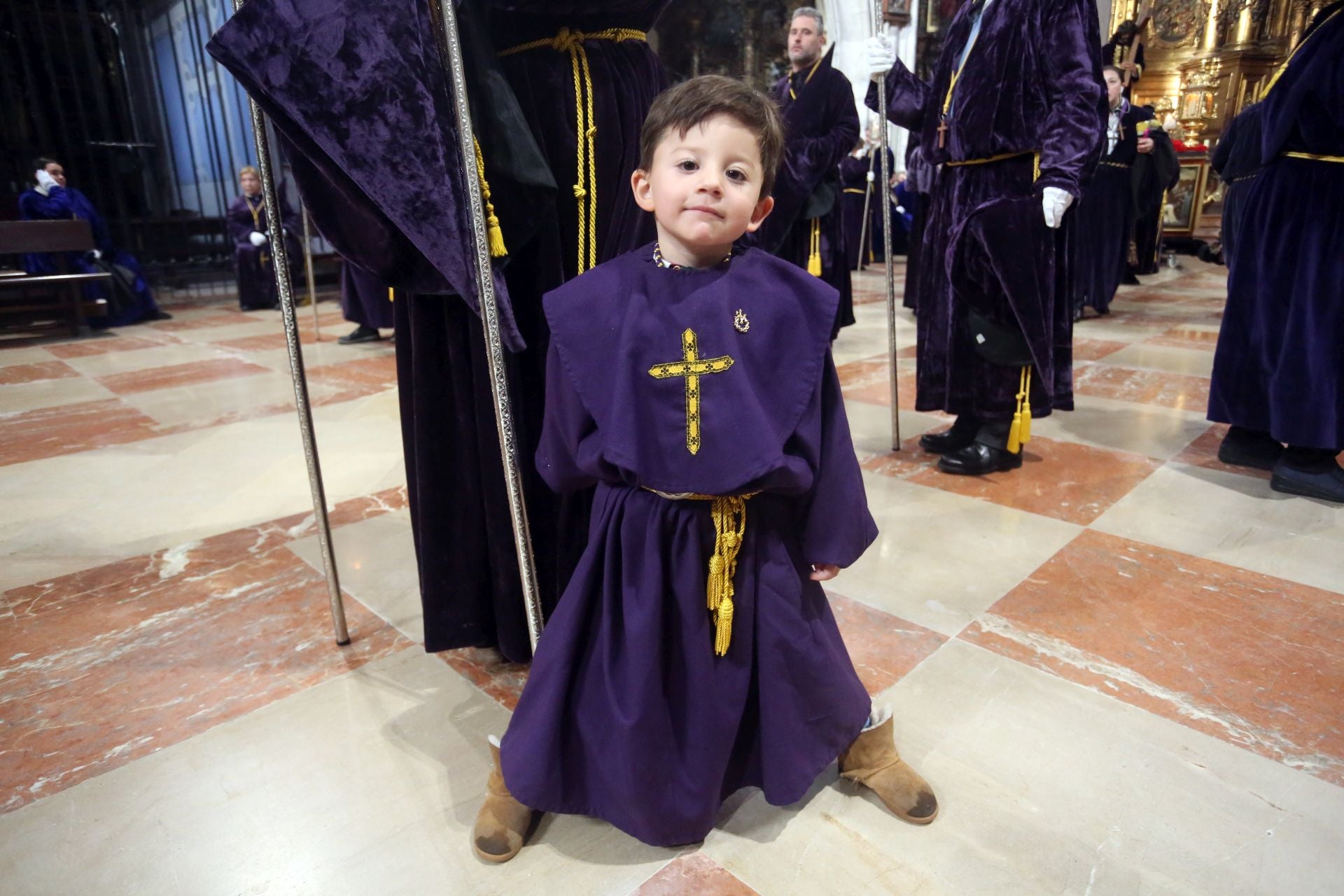 Procesión de la Hermandad y Cofradía de Nuestro Padre Jesús Nazareno de Oviedo