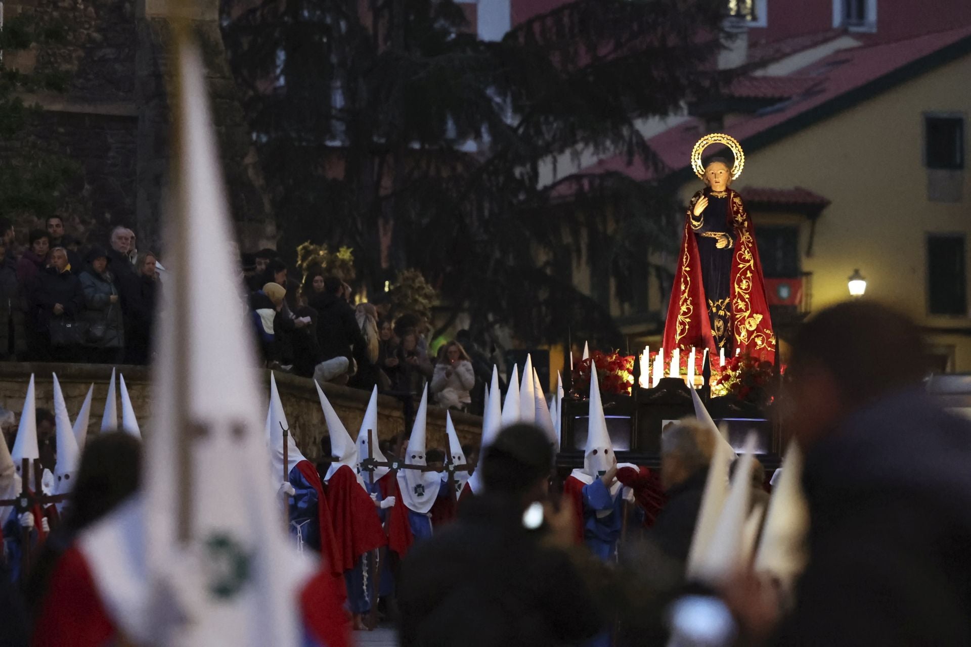 Procesión del Encuentro en Avilés